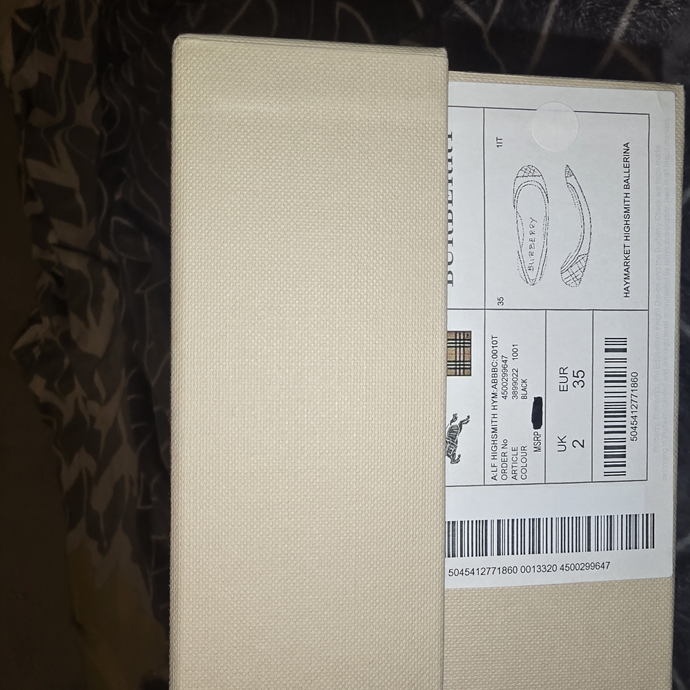 Burberry Cream Ballerina Flats - Picture 2 of 5